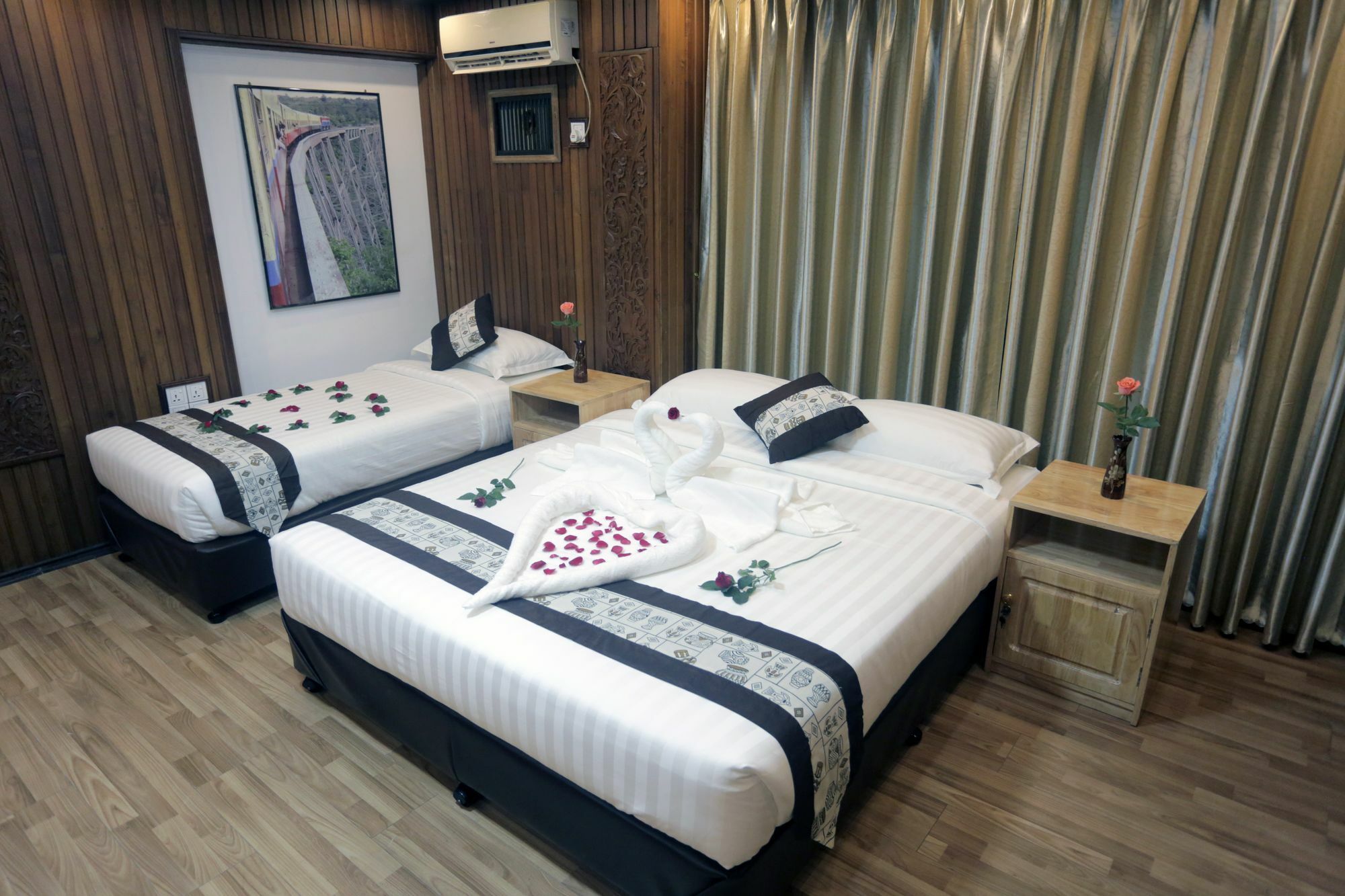 Backpacker Hostel (Adults Only) Yangon Luaran gambar